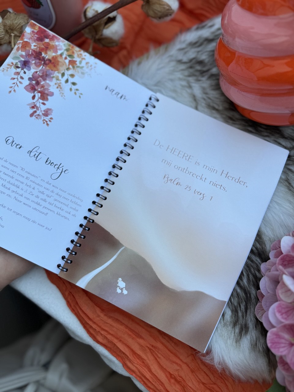 Stille Tijd boekje A5 | Bijbelstudie met bemoediging en bloemenillustraties