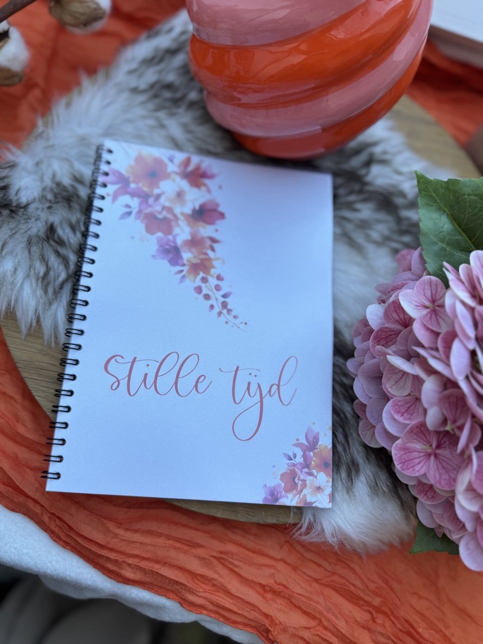 Stille Tijd boekje A5 | Bijbelstudie met bemoediging en bloemenillustraties