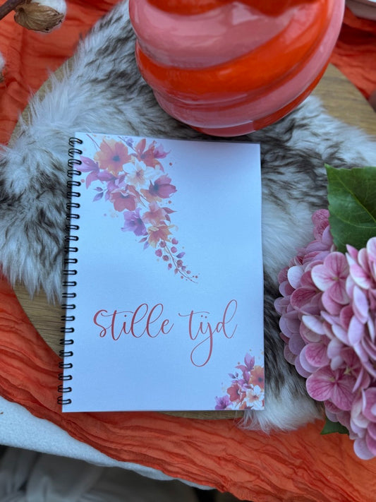 Stille Tijd boekje A5 | Bijbelstudie met bemoediging en bloemenillustraties
