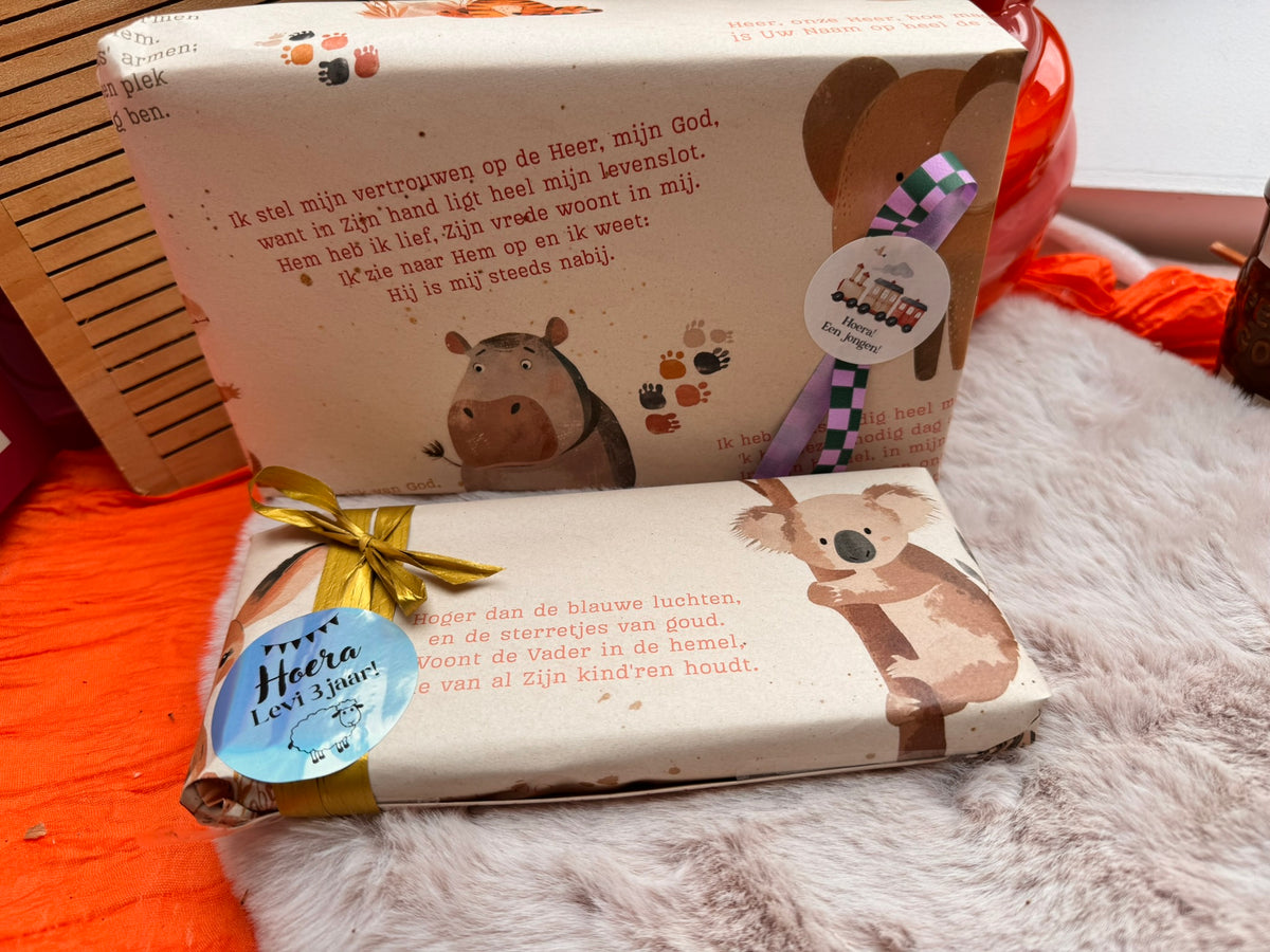 Christelijk inpakpapier met dieren en kinderliedjes | 30 × 70 cm