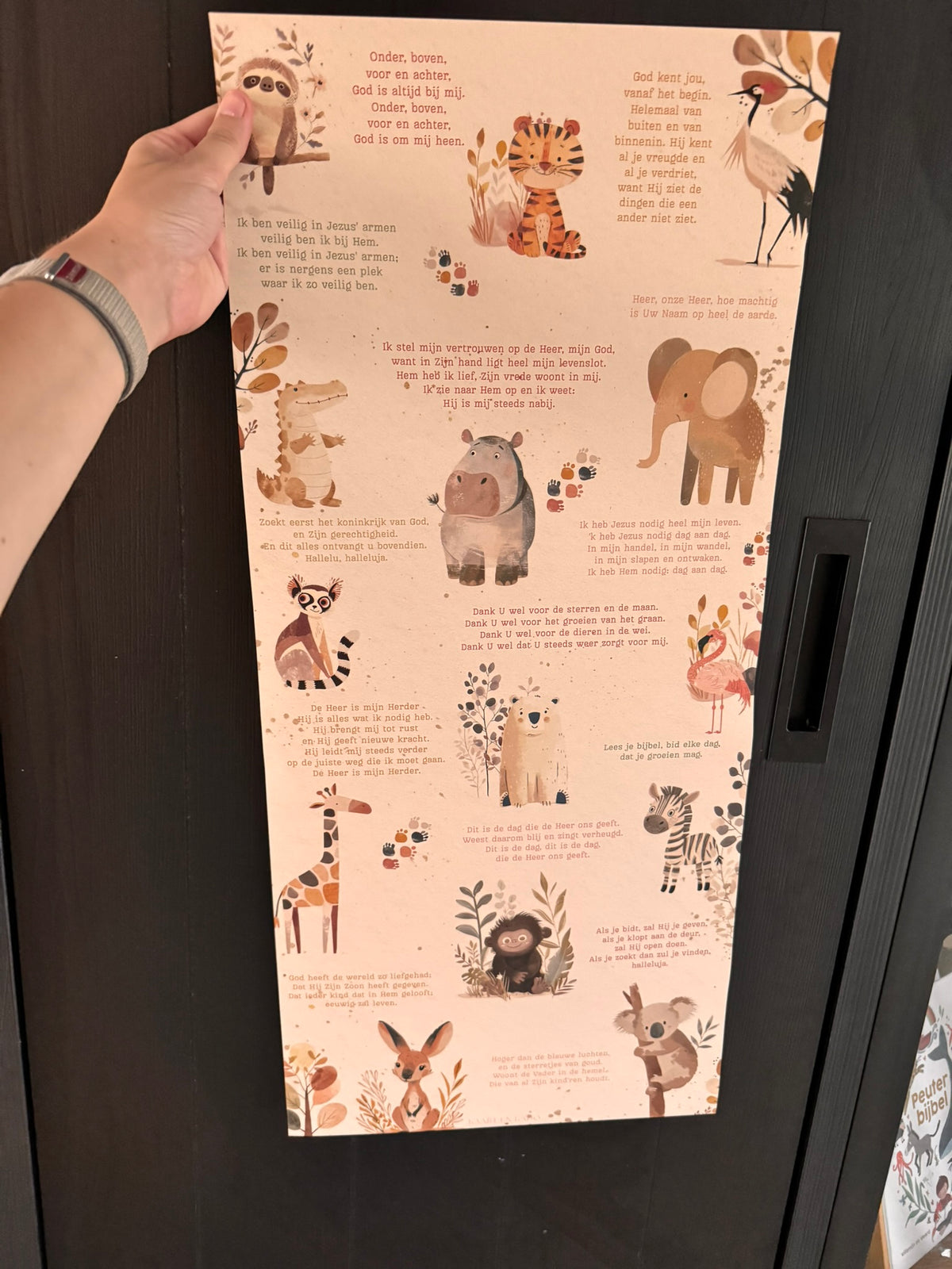 Christelijk inpakpapier met dieren en kinderliedjes | 30 × 70 cm