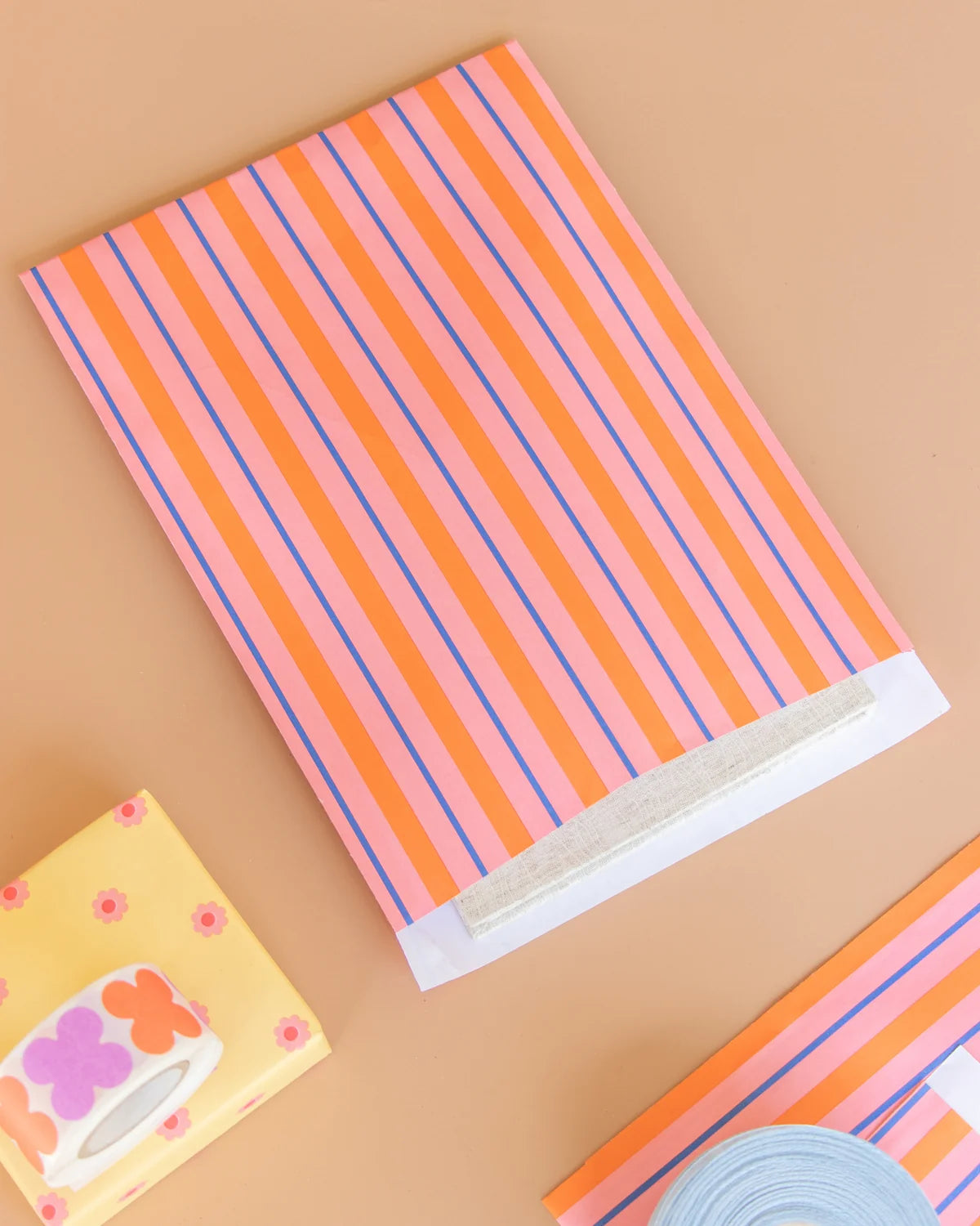 4 cadeauzakjes ''Stripe Away'' || 12x19cm